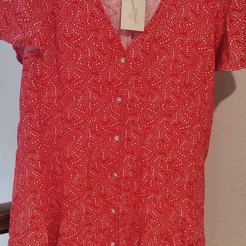 Universal Thread Red Patterned Blouse